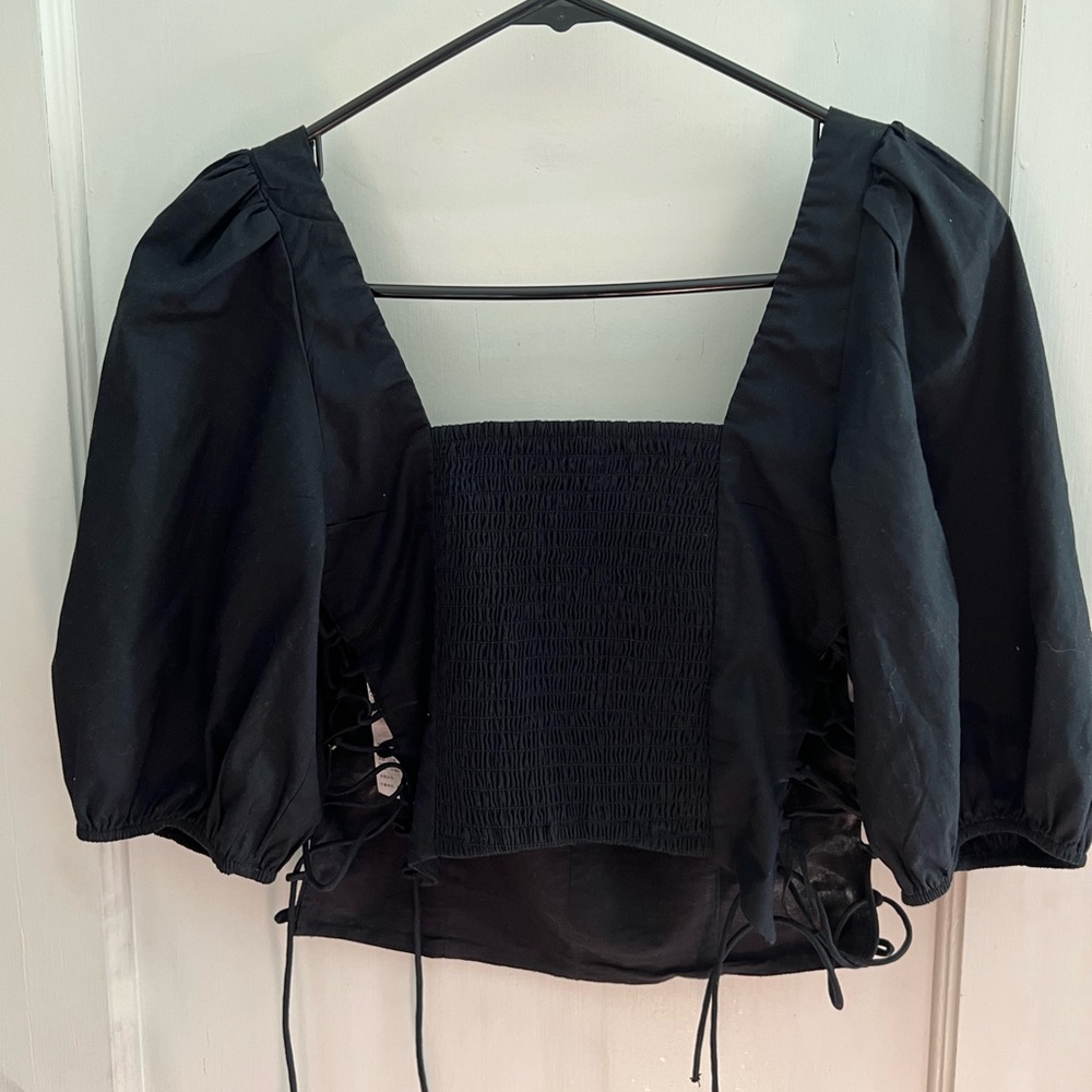 Black Abercrombie and Fitch top